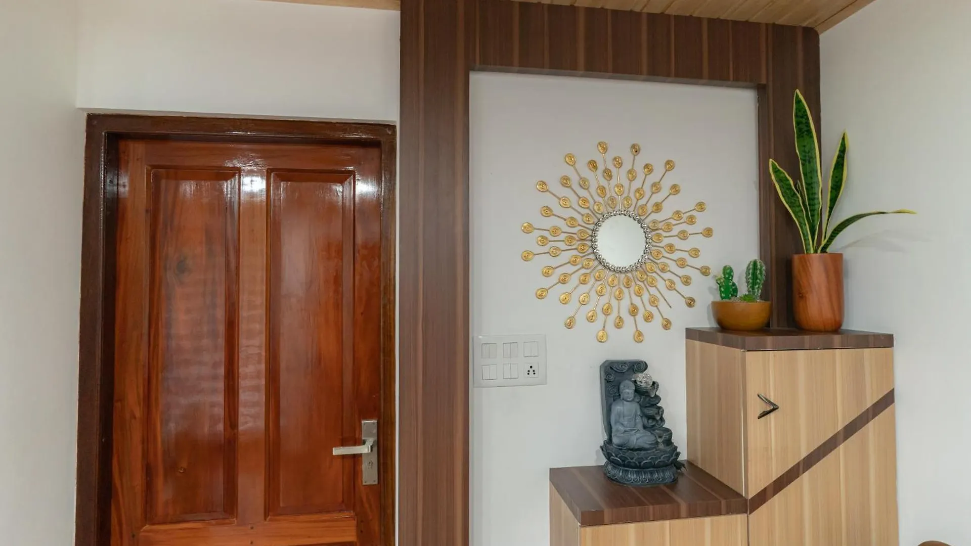 Pine Residency, Vagamon Bed & Breakfast