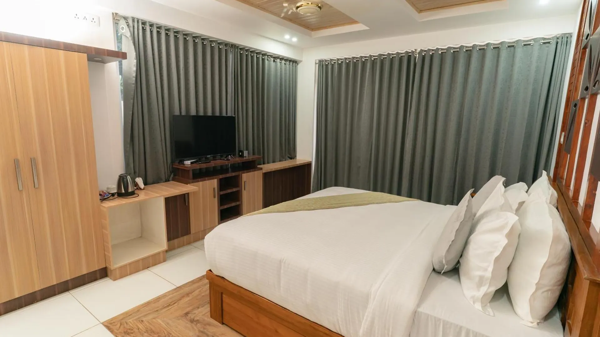 Pine Residency, Vagamon Bed & Breakfast India